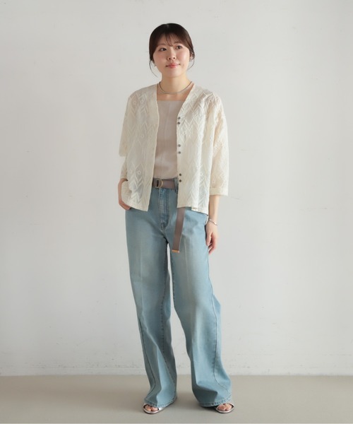 NOMBRE IMPAIR（ノンブルアンペール）の「ボーダーフラワー刺繍 V開き