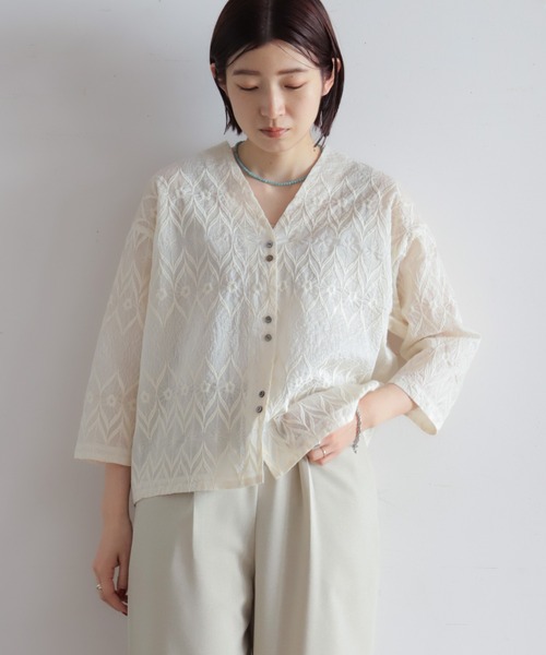 ボーダーフラワー刺繍 V開きブラウス | NOMBRE IMPAIR