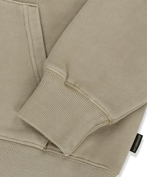 BROWNBREATH（ブラウンブレス）の「W PATCH CROP HOODIE - BEIGE（パーカー・レディース・その他・SMALL/MEDIUM）」の7枚目の写真