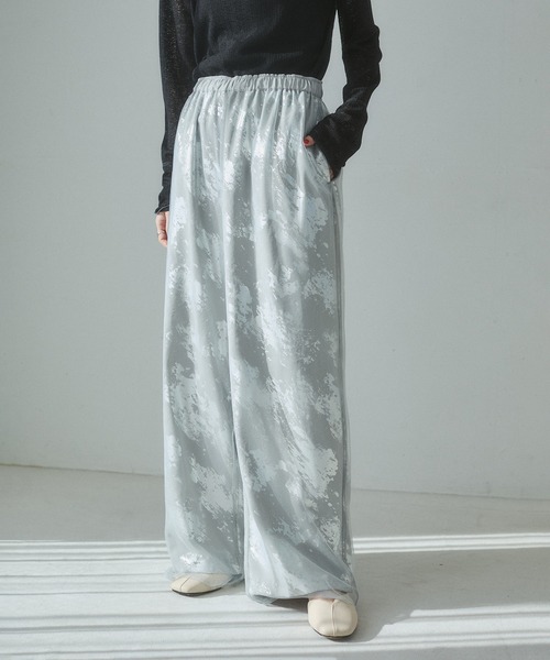 hunch（ハンチ）の「箔プリント チュールレイヤードパンツ（その他パンツ・レディース・ブルー系その他/ピンク系その他/ブラック系その他・FREE）」の3枚目の写真