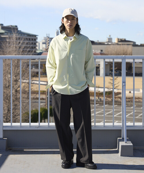 Firsthand(ファーストハンド)の「Firsthand/ファーストハンド ニュアンスカラー オーバーサイズ レギュラーカラーシャツ ロングスリーブ(シャツ/ブラウス・メンズ・グリーン/ピンク/サックスブルー/ベージュ/ラベンダー/レモンイエロー・LARGE/MEDIUM)」の10枚目の写真