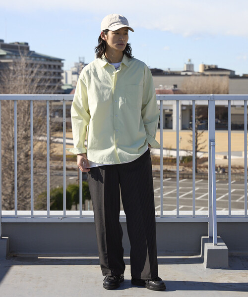 Firsthand(ファーストハンド)の「Firsthand/ファーストハンド ニュアンスカラー オーバーサイズ レギュラーカラーシャツ ロングスリーブ(シャツ/ブラウス・メンズ・グリーン/ピンク/サックスブルー/ベージュ/ラベンダー/レモンイエロー・LARGE/MEDIUM)」の11枚目の写真