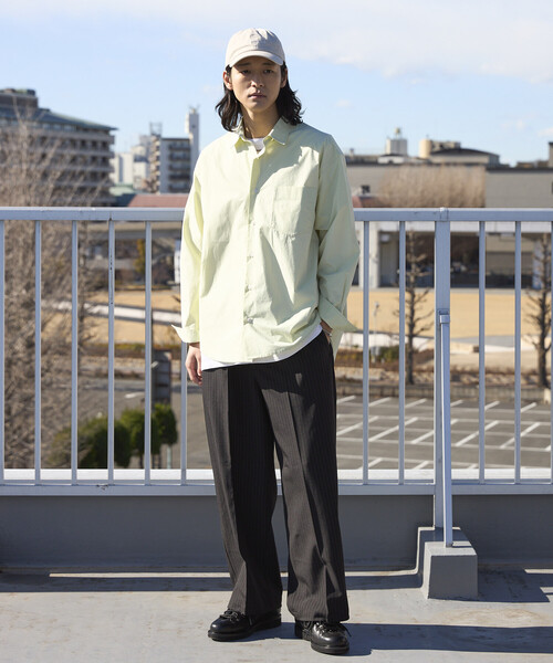 Firsthand(ファーストハンド)の「Firsthand/ファーストハンド ニュアンスカラー オーバーサイズ レギュラーカラーシャツ ロングスリーブ(シャツ/ブラウス・メンズ・グリーン/ピンク/サックスブルー/ベージュ/ラベンダー/レモンイエロー・LARGE/MEDIUM)」の13枚目の写真