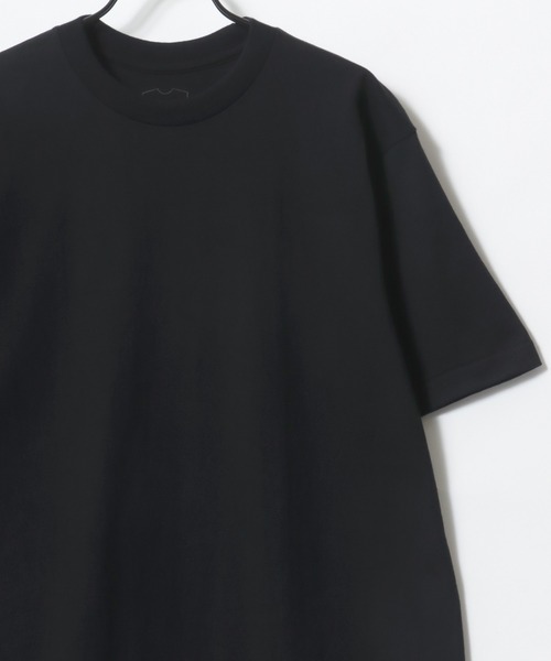 HANES(ヘインズ)の「Hanes/へインズ T-SHIRTS KURO/クロ 黒 ブラック 無地 クルーネック 半袖Tシャツ/1P パックT/レディース メンズ(Tシャツ/カットソー・メンズ・ブラック・M/S/L/XL)」の2枚目の写真