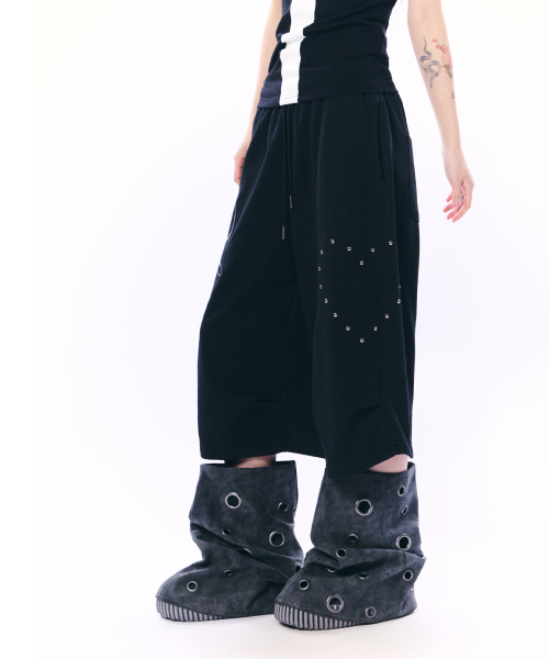 SETUP-EXE(セットアップイーエックスイー)の「HEART STUD LOGO BERMUDA PANTS / BLACK(その他パンツ・レディース・その他・OS)」の7枚目の写真