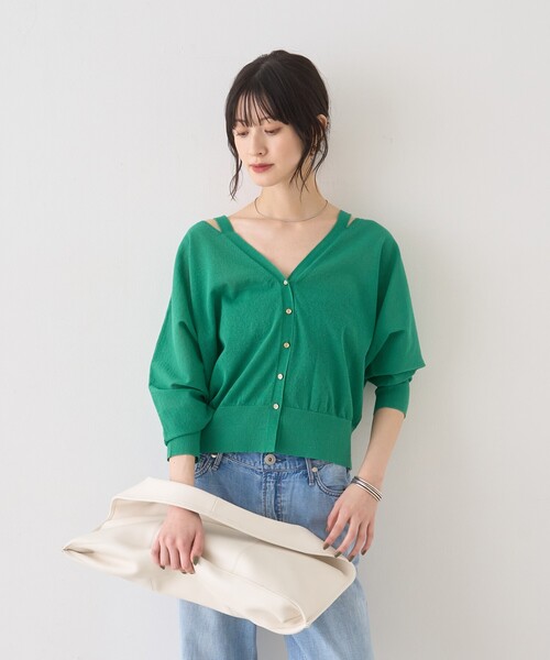 Rouge vif（ルージュヴィフ）の「ネックスリットVネックシアーカーディガン/ニット（カーディガン/ボレロ・レディース・グレー/オフホワイト/グリーン・フリー）」の14枚目の写真