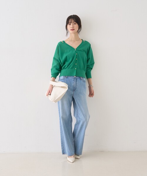 Rouge vif(ルージュヴィフ)の「ネックスリットVネックシアーカーディガン/ニット(カーディガン/ボレロ・レディース・グレー/オフホワイト/グリーン・フリー)」の10枚目の写真