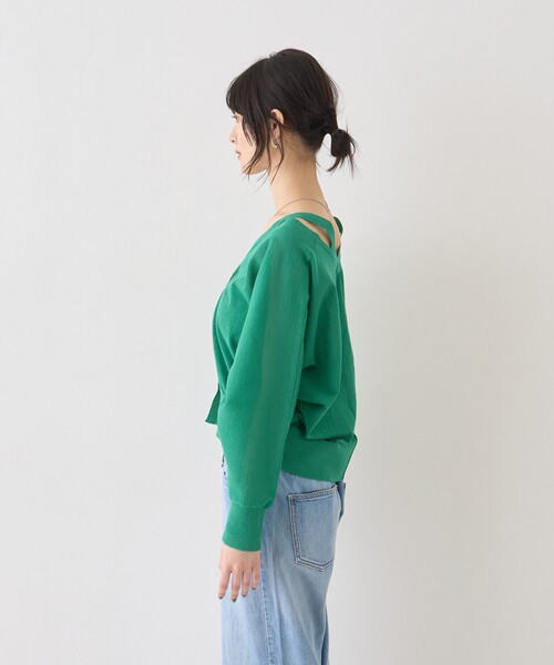Rouge vif(ルージュヴィフ)の「ネックスリットVネックシアーカーディガン/ニット(カーディガン/ボレロ・レディース・グレー/オフホワイト/グリーン・フリー)」の16枚目の写真