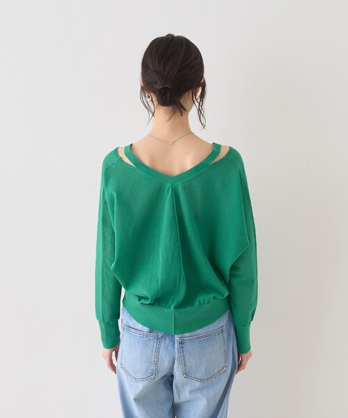 Rouge vif(ルージュヴィフ)の「ネックスリットVネックシアーカーディガン/ニット(カーディガン/ボレロ・レディース・グレー/オフホワイト/グリーン・フリー)」の17枚目の写真