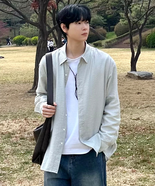 PRAIRIE(KR)(プレーリー)の「シルキー ストライプ シャツ (ライトグリーン)(シャツ/ブラウス・メンズ・ライトグリーン・LARGE/MEDIUM)」の1枚目の写真