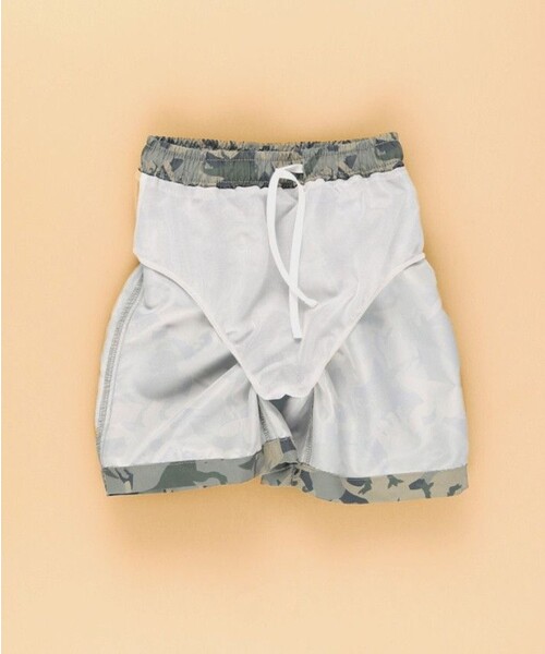 BRANSHES（ブランシェス）の「【水着 / SWIM】長袖ラッシュガード＆サーフパンツセット（水着・キッズ・チャコールグレー/ブルー・120/100/110/90）」の4枚目の写真