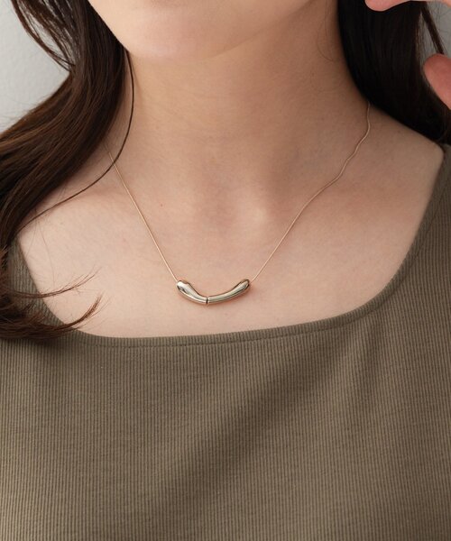 UNTITLED（アンタイトル）の「【ステンレスチェーン】ニュアンスハートトップ（ネックレス・レディース・シルバー/ゴールド・99）」の6枚目の写真