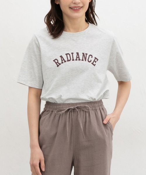 Honeys(ハニーズ)の「【UVカット】ロゴプリントTシャツ(Tシャツ/カットソー・レディース・ライトグリーン/オートミール/スミクロ/ピンク系その他/オフホワイト・L/LL/M/S)」の2枚目の写真