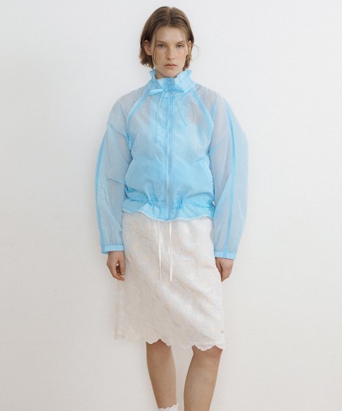 LUCIR ZU(ルシールズ)の「Sheer Lace Tape Jumper (soft aqua)(ナイロンジャケット・レディース・その他・FREE)」の5枚目の写真