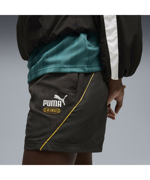 PUMA（プーマ）の「PUMA プーマ ユニセックス フューチャー プーマ アーカイブ キング リラッ（その他パンツ・メンズ・ブラック×レッド/レッド・XX-LARGE/MEDIUM/LARGE/X-LARGE/SMALL）」の7枚目の写真