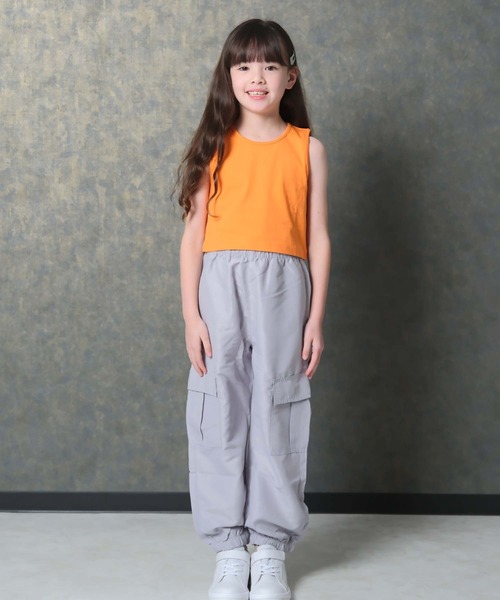SHISKY(シスキー)の「クロップド 短丈 チビT タンクトップ(226-04)(タンクトップ・キッズ・チャコール/ミント/オレンジ/ネイビー/パープル/ブラック/杢グレー/オフホワイト・150/160/110/120/130/140)」の15枚目の写真