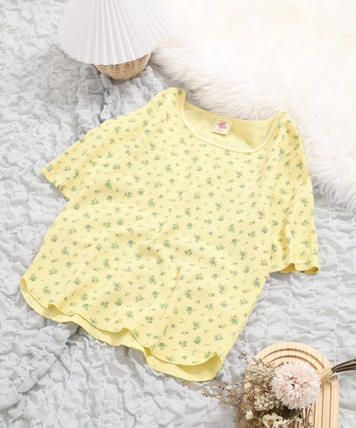 JEMORGAN(ジェーイーモーガン)の「JEMORGAN ワッフル花柄ピグメント加工H/Sクルー(パック)(Tシャツ/カットソー・レディース・ブルー/グレー/イエロー・F)」の3枚目の写真