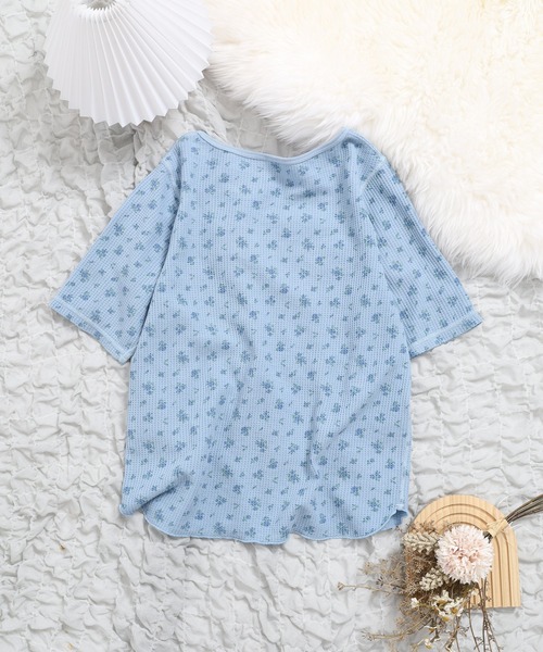 JEMORGAN(ジェーイーモーガン)の「JEMORGAN ワッフル花柄ピグメント加工H/Sクルー(パック)(Tシャツ/カットソー・レディース・ブルー/グレー/イエロー・F)」の7枚目の写真