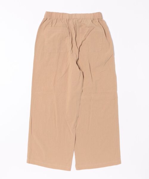 Arnold Palmer(アーノルドパーマー)の「ソフトコットン リラックス タックパンツ(その他パンツ・レディース・アイボリー/ベージュ/ネイビー・S/M/L)」の4枚目の写真
