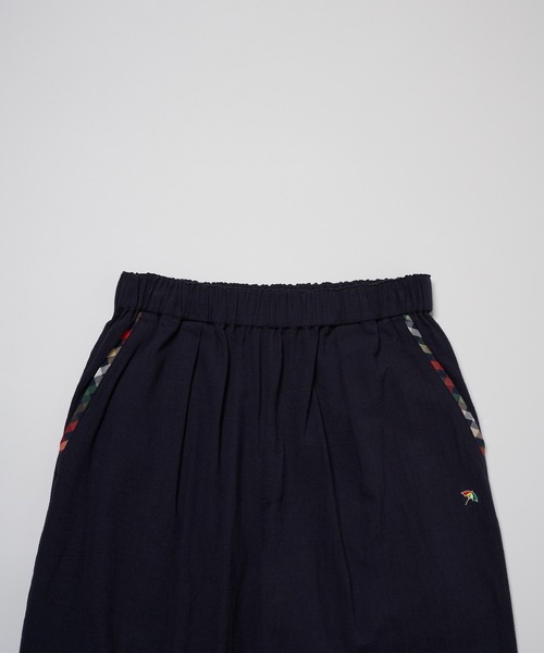 Arnold Palmer(アーノルドパーマー)の「ソフトコットン リラックス タックパンツ(その他パンツ・レディース・アイボリー/ベージュ/ネイビー・S/M/L)」の11枚目の写真
