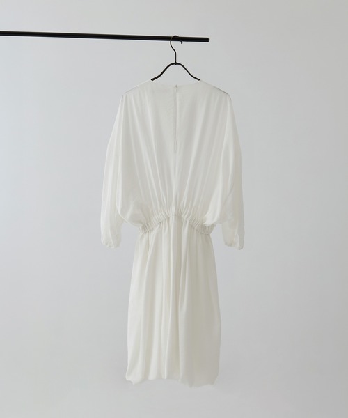 08sircus（ゼロエイトサーカス）の「[08sircus/ゼロハチサーカス]Modal silk gather mini dress（ワンピース・レディース・ブラック/オフホワイト・1）」の4枚目の写真
