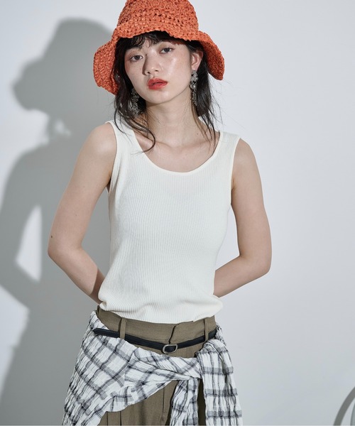 新品未使用品【yonfa ヨンファ】スクエアリブタンクトップ 2wayスクエアネックリブニットタンク（タンクトップ）｜THE YOn
