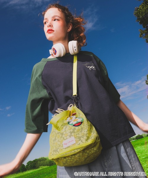 WIGGLE WIGGLE(ウィグルウィグル)の「【wiggle wiggle(ウィグルウィグル)】コラボ2WAYショルダーバッグ(ショルダーバッグ・レディース・イエロー/ネイビー/ピンク・0)」の5枚目の写真