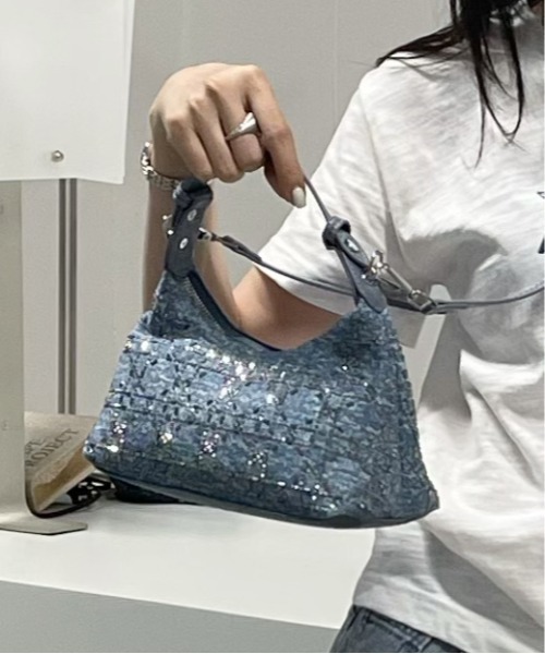 FINEnough(ファインナフ)の「ストーン幾何柄2WAYハンドルショルダーバッグ(ショルダーバッグ・レディース・ホワイト/ブラック/サックスブルー/ブルー・FREE)」の5枚目の写真