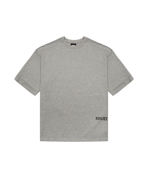 NINEZ(ナインゼット)の「コットンカットオフディテールオーバーサイズTシャツ (2色)(Tシャツ/カットソー・メンズ・ライトグレー/ブラック・MEDIUM/LARGE/X-LARGE/2XL)」の6枚目の写真