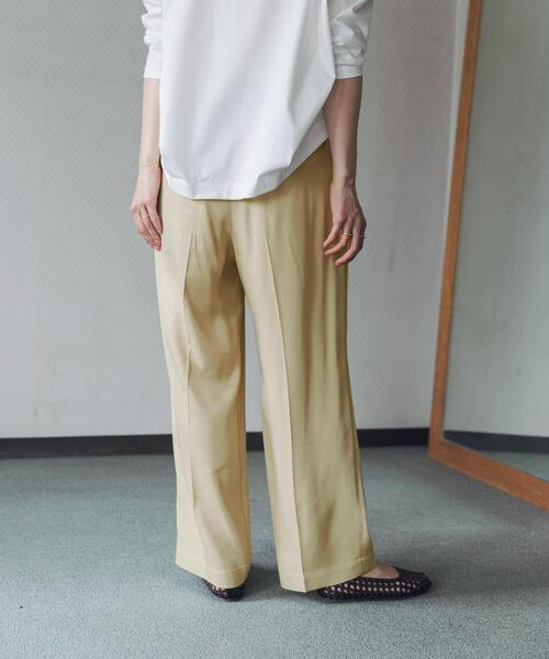 URBAN RESEARCH DOORS(アーバンリサーチドアーズ)の「トロミタックギャザーパンツ(その他パンツ・レディース・ベージュ/ブラック・FREE)」の16枚目の写真