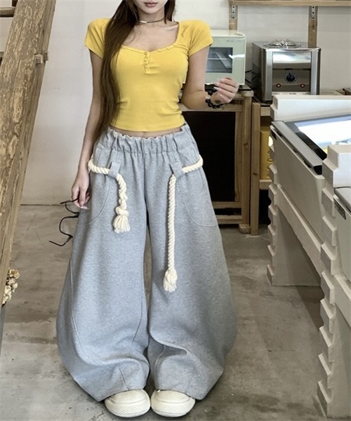 FREE STYLISTS(フリー スタイリスト)の「襟ボタン半袖Tシャツ(Tシャツ/カットソー・レディース・イエロー/ダークブルー/ピンク/ホワイト・L/M/S/XL)」の6枚目の写真