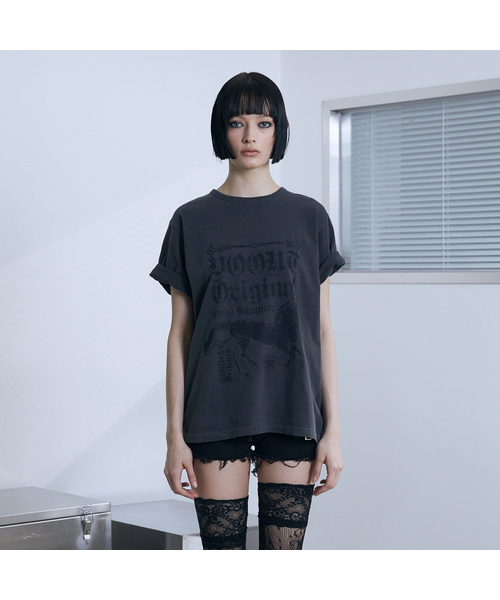 VOONT(ブント)の「Horse Graphic Roll-Up T-Shirt (CHARCOAL)(Tシャツ/カットソー・レディース・チャコールグレー・OS)」の1枚目の写真