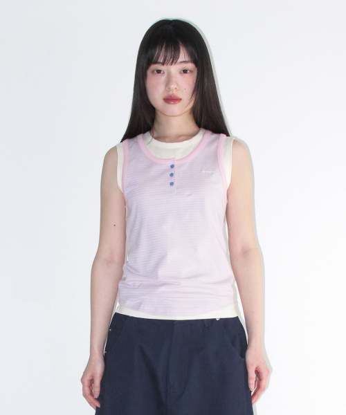 AMESWORLDWIDE(アメスワールドワイド)の「LAYERED BUTTON SLEEVELESS PINK(Tシャツ/カットソー・レディース・その他・FREE)」の2枚目の写真
