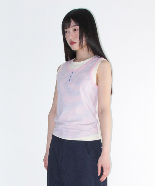 AMESWORLDWIDE(アメスワールドワイド)の「LAYERED BUTTON SLEEVELESS PINK(Tシャツ/カットソー・レディース・その他・FREE)」の3枚目の写真