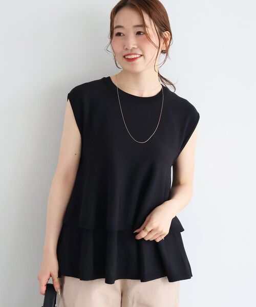 le.coeur blanc(ルクールブラン)の「《WEB限定アイテム》ティアードフリルニットプルオーバー(ニット/セーター・レディース・レッド/チャコールグレー/オフホワイト/ブラック・38)」の1枚目の写真