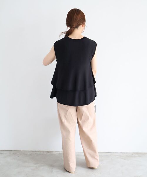 le.coeur blanc(ルクールブラン)の「《WEB限定アイテム》ティアードフリルニットプルオーバー(ニット/セーター・レディース・レッド/チャコールグレー/オフホワイト/ブラック・38)」の11枚目の写真