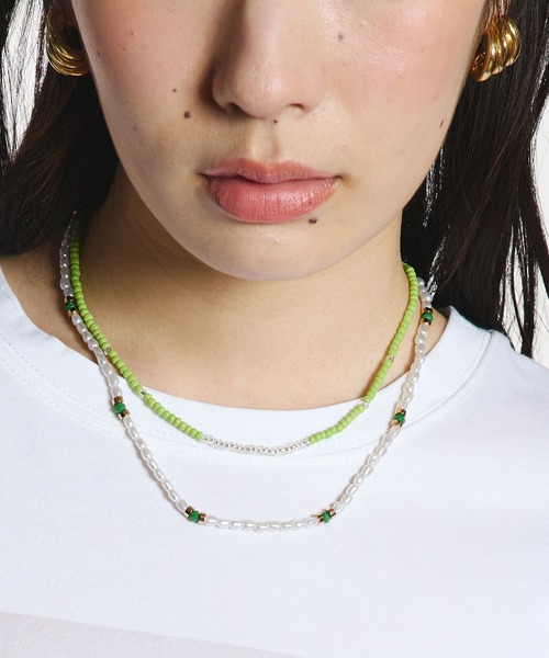 ROSE BUD（ローズバッド）の「COLOR BEADS NECKLACE（ネックレス・レディース・ブラック/グリーン/レッド・ONE SIZE）」の7枚目の写真