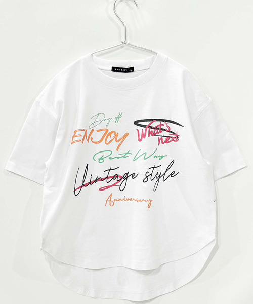 THE CASUAL(カジュアル)の「グラフィックプリント オーバーサイズ Tシャツ(Tシャツ/カットソー・キッズ・チャコール/ブラック系その他/ホワイト系その他/杢グレー/ブラック/オフホワイト・150cm/140cm/130cm/120cm/110cm/160cm)」の7枚目の写真