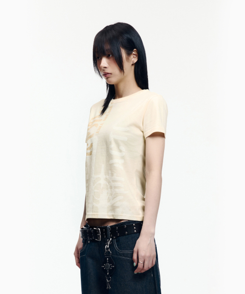 AAKAM(アーカム)の「Aim Lettering Half Top (Light Yellow)(Tシャツ/カットソー・レディース・その他・1/2/3)」の11枚目の写真