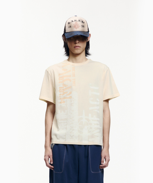 AAKAM(アーカム)の「Aim Lettering Half Top (Light Yellow)(Tシャツ/カットソー・レディース・その他・1/2/3)」の2枚目の写真