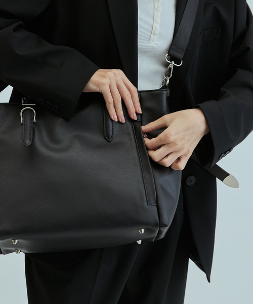 cii（シー）の「【UNISEX】2WAY Serious tote bag / シリアストートバッグ（トートバッグ・メンズ・ブラック/ブラウン・FREE）」の9枚目の写真