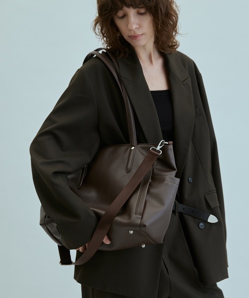 cii（シー）の「【UNISEX】2WAY Serious tote bag / シリアストートバッグ（トートバッグ・メンズ・ブラック/ブラウン・FREE）」の16枚目の写真