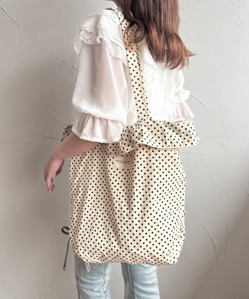 apres jour（アプレジュール）の「【apres jour×ARIAZ】ドット柄フリルトートバッグ（トートバッグ・レディース・ブラック/アイボリー・FREE）」の10枚目の写真