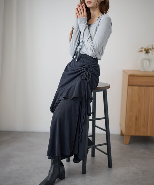 DAYRA(デイラ)の「サイドギャザー アシンメトリー フリル リブ ロングスカート(スカート・レディース・チャコールグレー/ブラック/グリーン・FREE)」の17枚目の写真