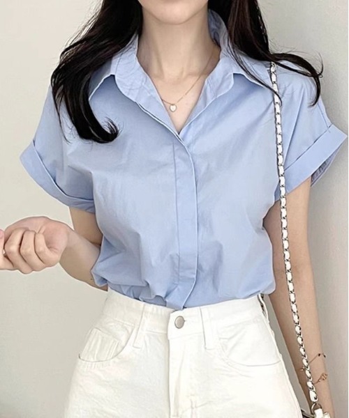 center i(センターアイ)の「【ゆるっと細見え】前開き半袖白シャツブラウスきれいめトップス(シャツ/ブラウス・レディース・ホワイト/ブルー・FREE)」の6枚目の写真
