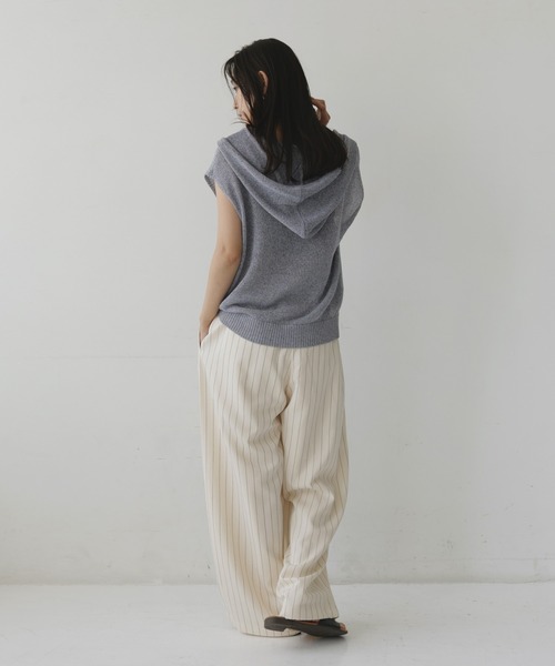  hellam（へラム）の「ドライタッチフーディートップス（ニット/セーター・レディース・ベージュ/アイボリー/ブラック/ブルー・FREE）」の20枚目の写真
