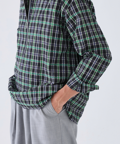 EDIFICE(エディフィス)の「Quarter-ZIP シアー シャツ(シャツ/ブラウス・メンズ・ブルー/ブラック/ネイビー・MEDIUM/LARGE)」の20枚目の写真