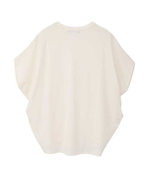 LOGEMENT DE CLAIRE(ロジュモンドクレール)の「タックショルダーラウンドヘムプルオーバー(Tシャツ/カットソー・レディース・ブラック/オフホワイト/チャコールグレー/カーキ・FREE)」の16枚目の写真