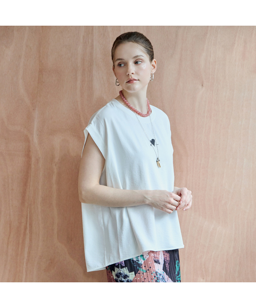 MAXZA(マージャコレクション)の「ミニハートプリントルーズフィットキャップスリーブTシャツ(Tシャツ/カットソー・レディース・ホワイト/カーキ・FREE)」の1枚目の写真