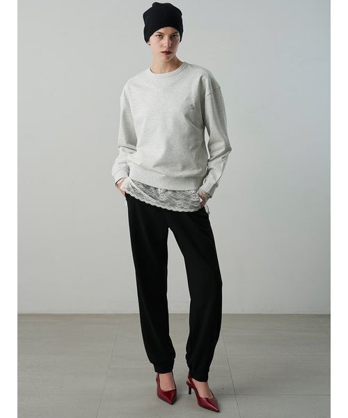Henon.(ヘノン)の「スリムテーパードパンツ(その他パンツ・レディース・レッド/ブラック・36/38)」の4枚目の写真